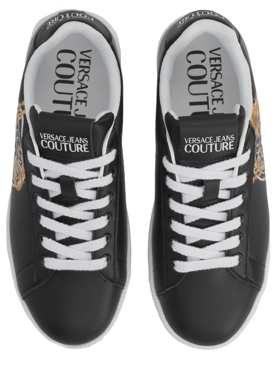Versace Jeans Couture - SNEAKER CON LOGO "WAVE" sneaker-con-logo-wave_a2587e19-41a1-447e-9ff8-d43cd216690d