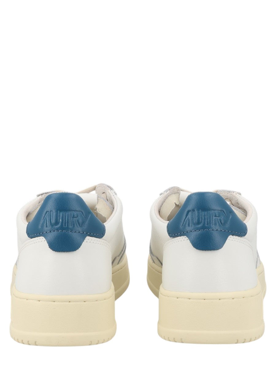 Autry - SNEAKER "MEDALIST LOW" sneaker-medalist-low_08c7d402-9bfe-470d-b2c9-5b8c0f7f54ca