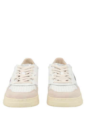Autry - SNEAKER "MEDALIST LOW" sneaker-medalist-low_21b5fca4-80c1-4c75-a4a1-0f956b93fecb