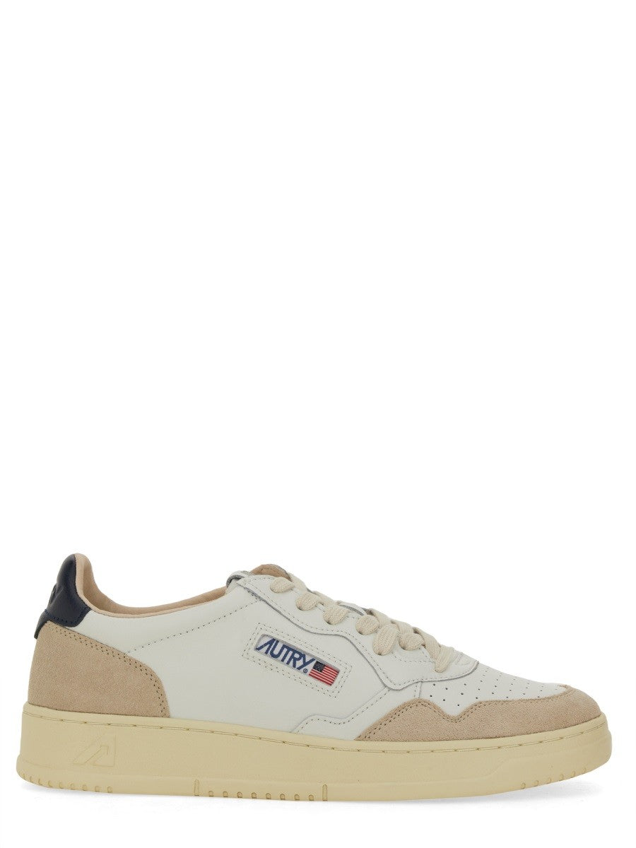 SNEAKER "MEDALIST" LOW