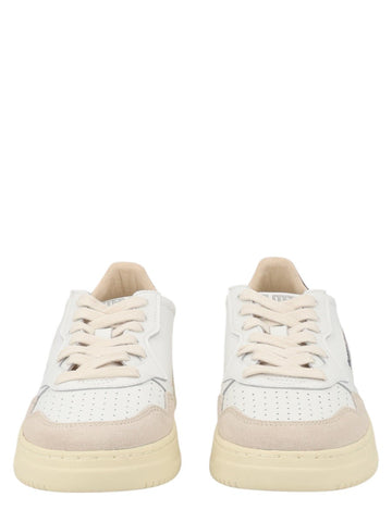 Autry - SNEAKER "MEDALIST LOW" sneaker-medalist-low_bdbfd082-8bf5-4d4a-9c69-9bc8e05ba178