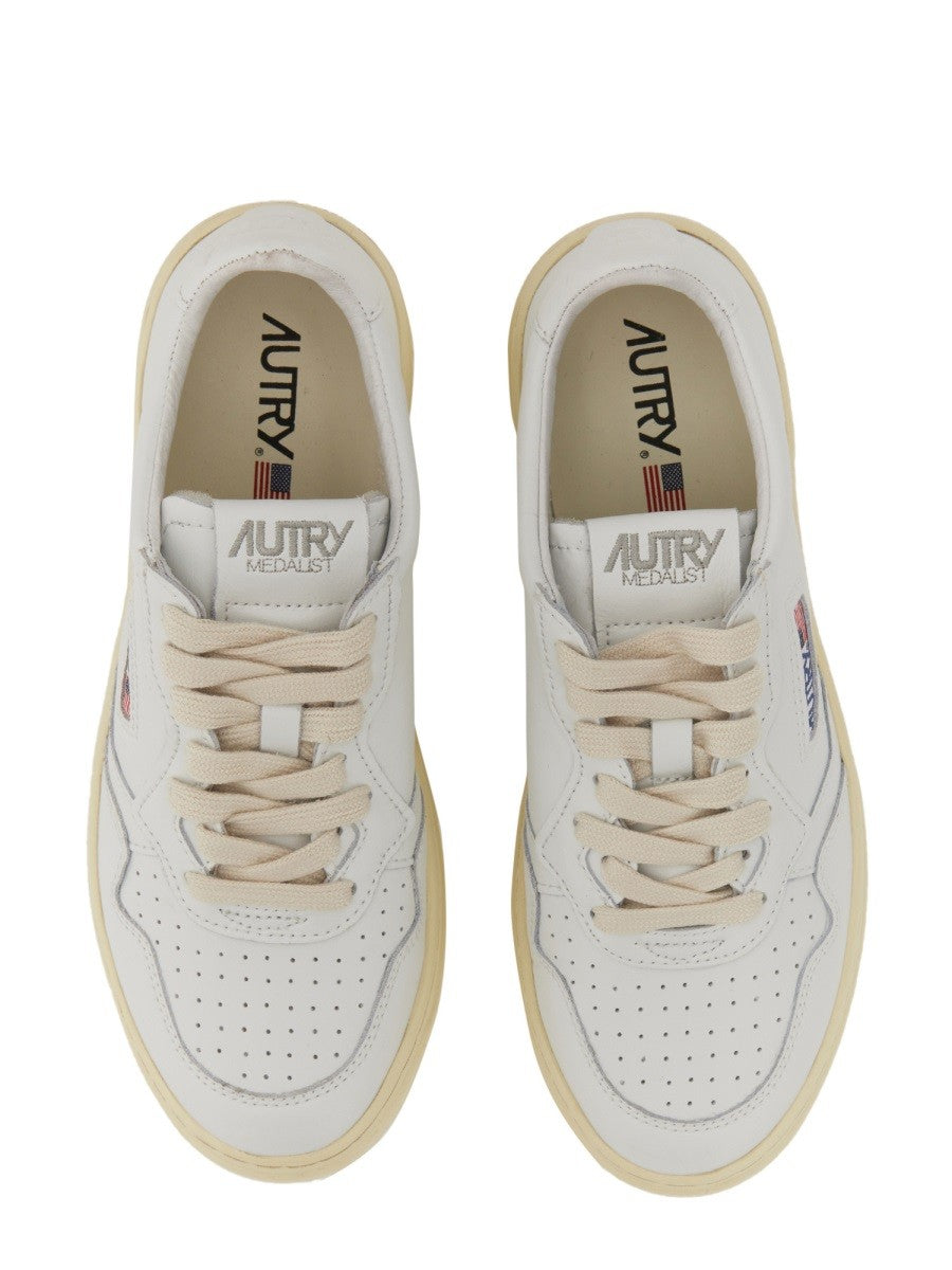 Autry - SNEAKER "MEDALIST LOW"