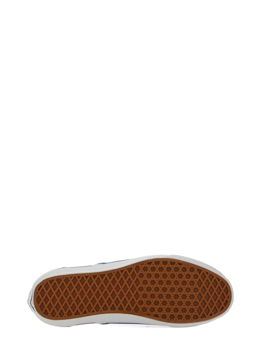 Vans - SNEAKER SLIP-ON "REISSUE 98 XL" Unisex sneaker-slip-on-reissue-98-xl_be84824c-d8fb-4c3b-adba-3a0be702278e