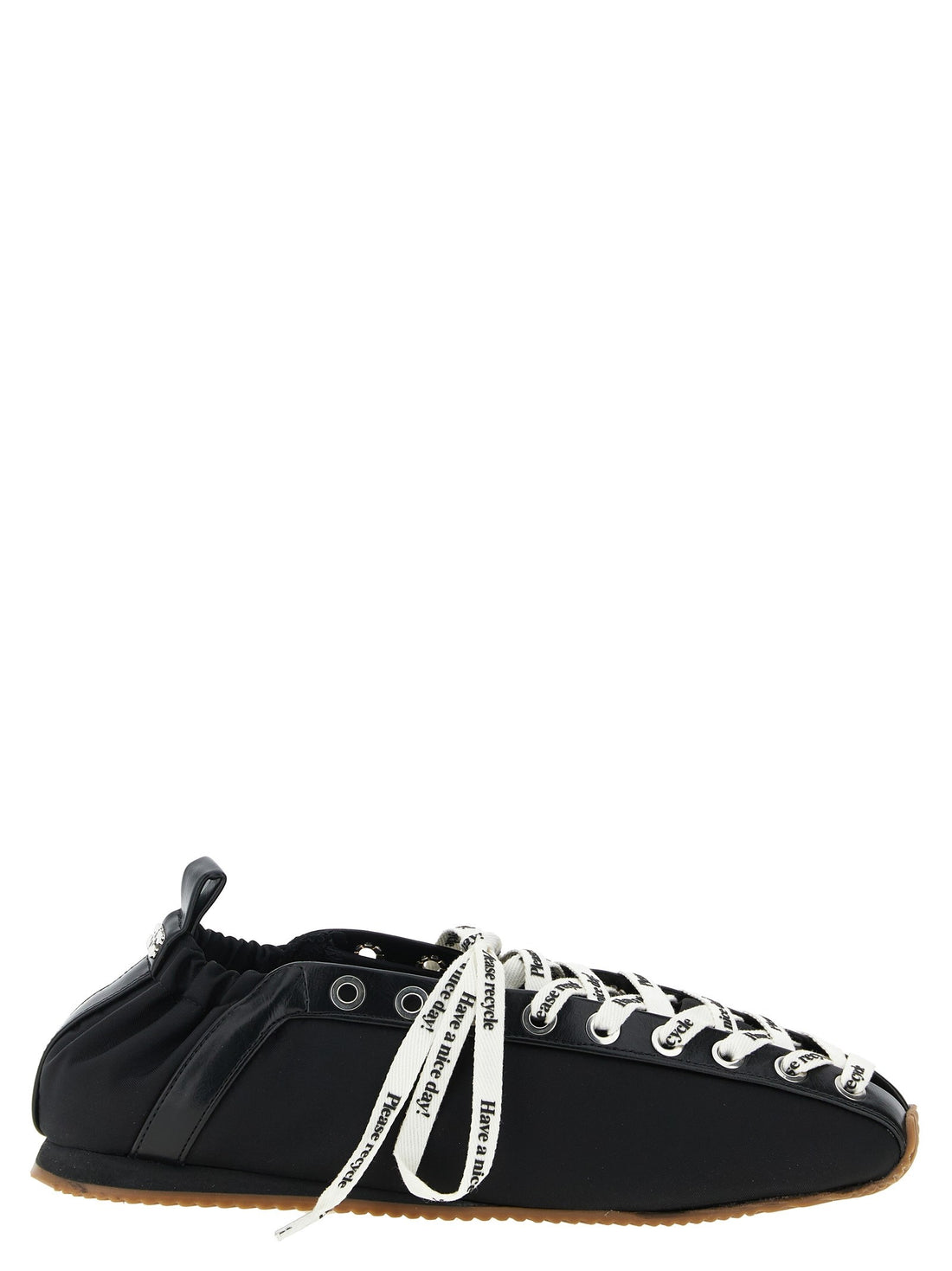 'Sporty' ballet flats
