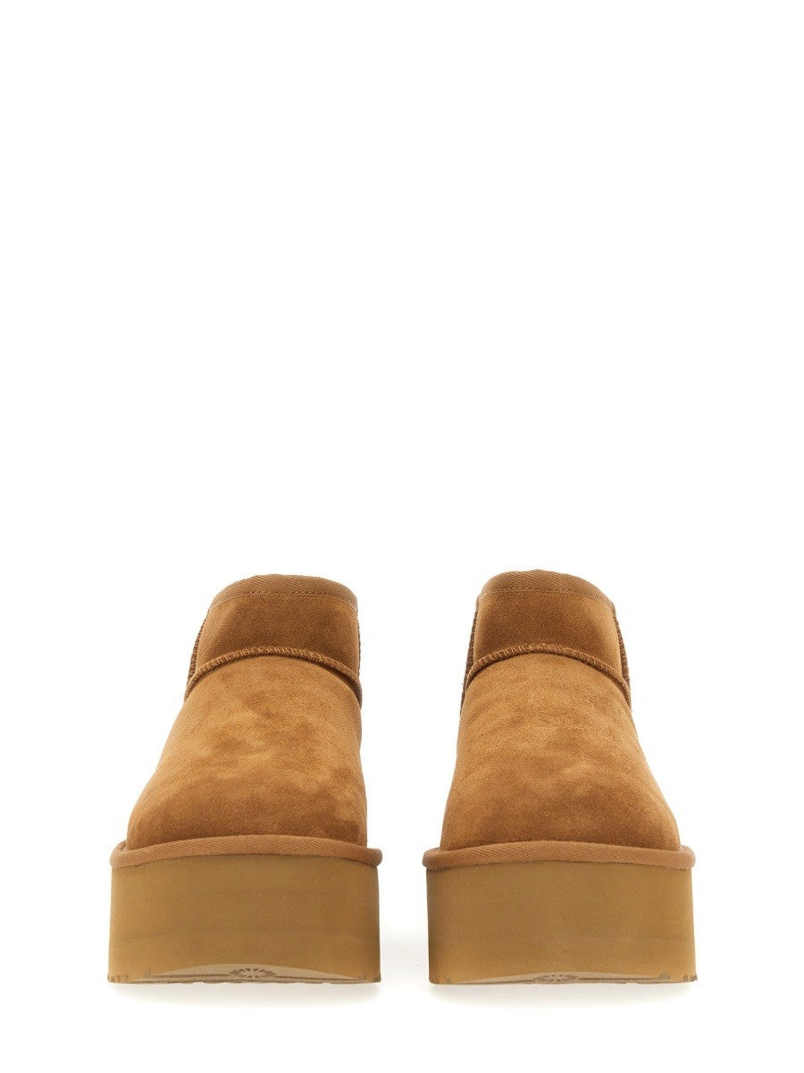 Ugg - STIVALE CLASSIC ULTRA MINI CON PLATEAU