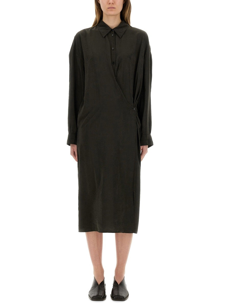 "STRAIGHT COLLAR TWISTED" DRESS straight-collar-twisted-dress_6e6a04f3-4b03-4df5-b068-d3edfedb7b40