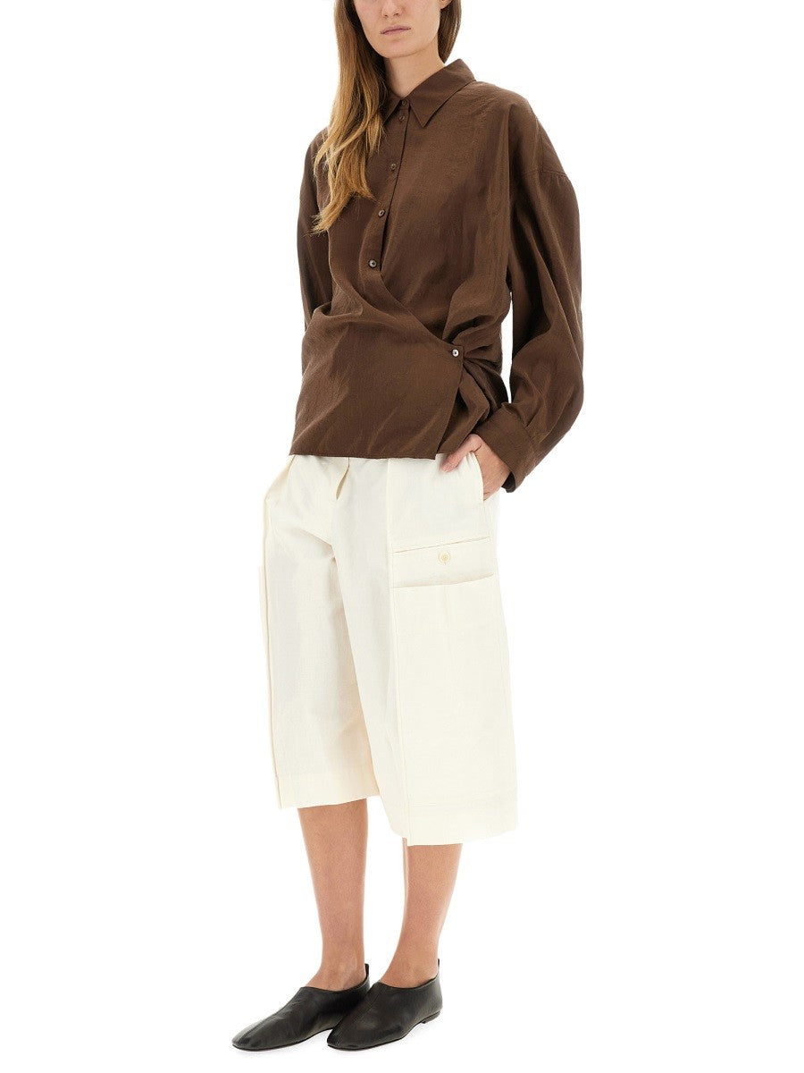 STRAIGHT TWISTED COLLAR SHIRT