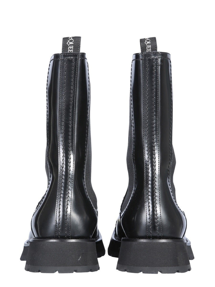 Alexander Mcqueen - STUDDED BOOT studded-boot_dff28133-2340-4735-ae2f-72a49405c5d1