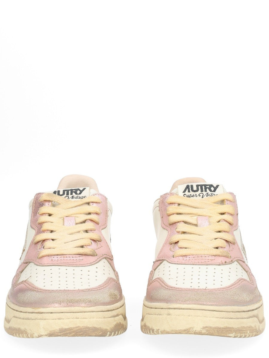 Autry - "SUPER VINTAGE" SNEAKER super-vintage-sneaker_5ae1cf00-24bb-480c-ad8e-714e1a005946