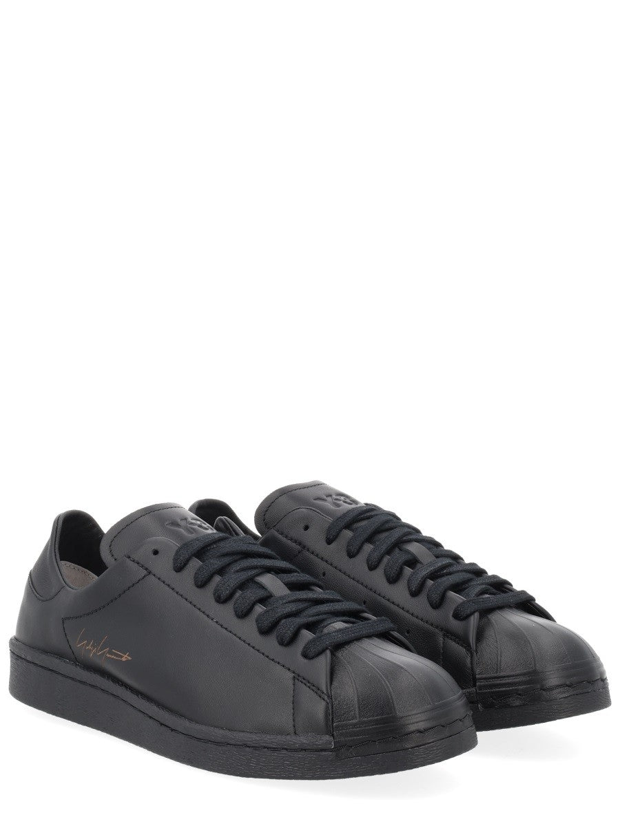 Y - 3 - "SUPERSTAR" SNEAKER Unisex superstar-sneaker_4e43f814-9b70-46b4-b0f4-adc3cb3db4bd