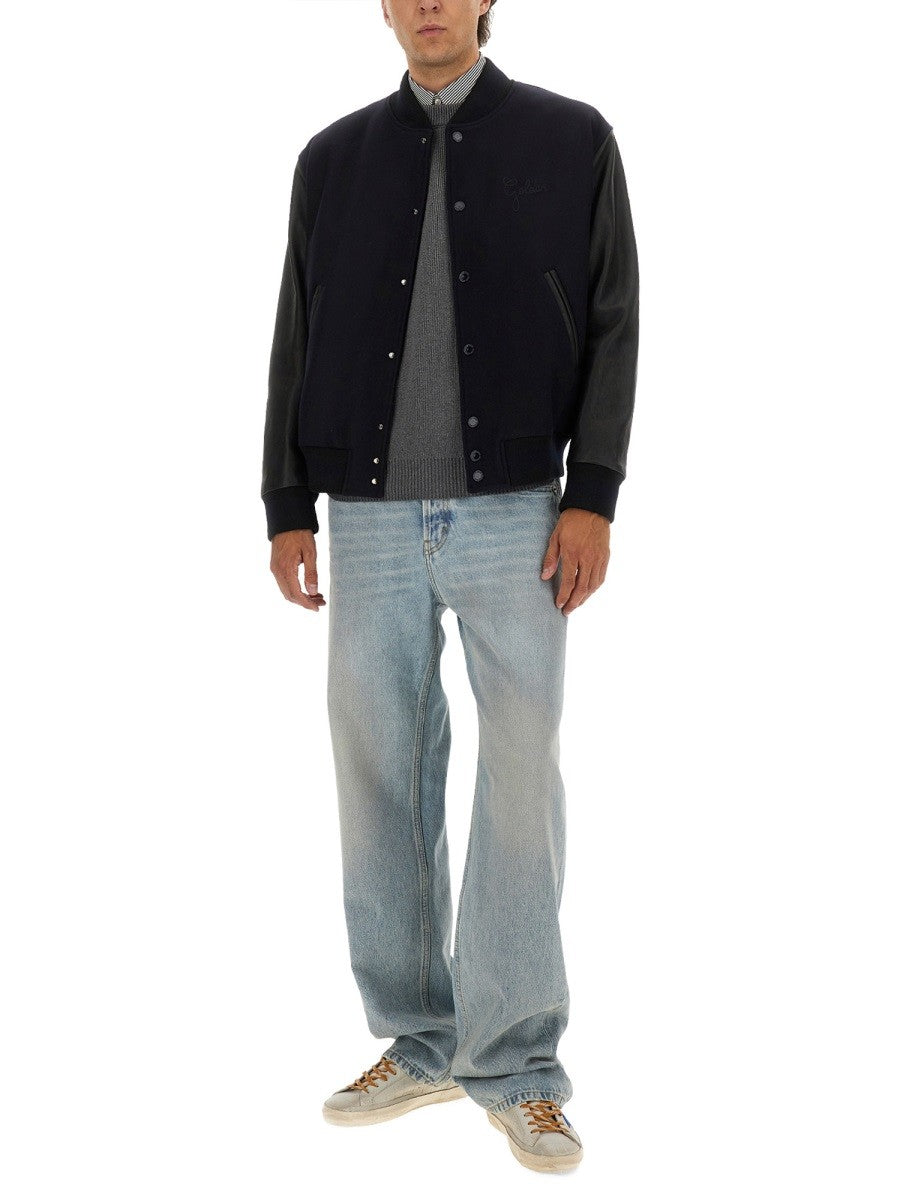 SWEATER WITH WRITING ON THE BACK