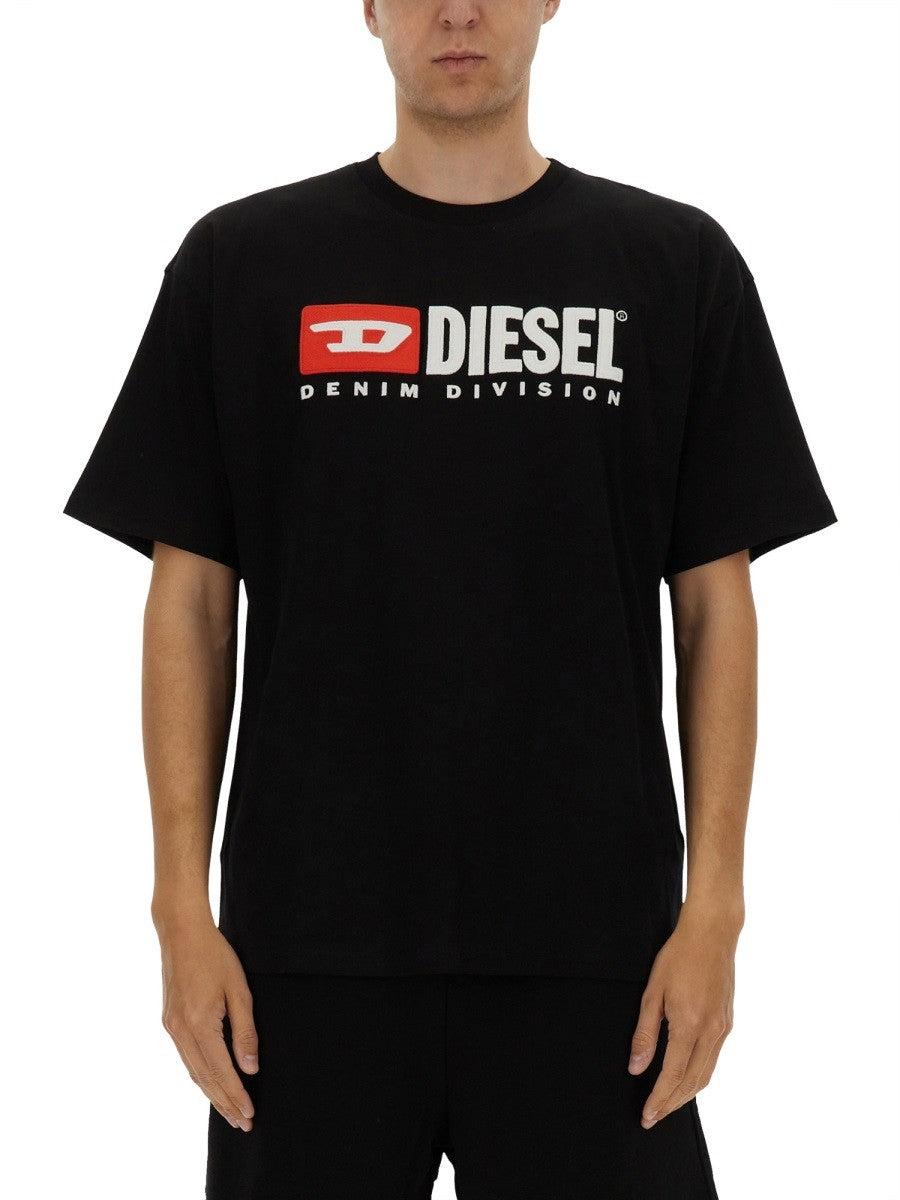 Diesel - T-SHIRT "T-BOXT-DIV" t-shirt-t-boxt-div_657c1c75-6b5b-4a2f-94ea-66c987cfd44c