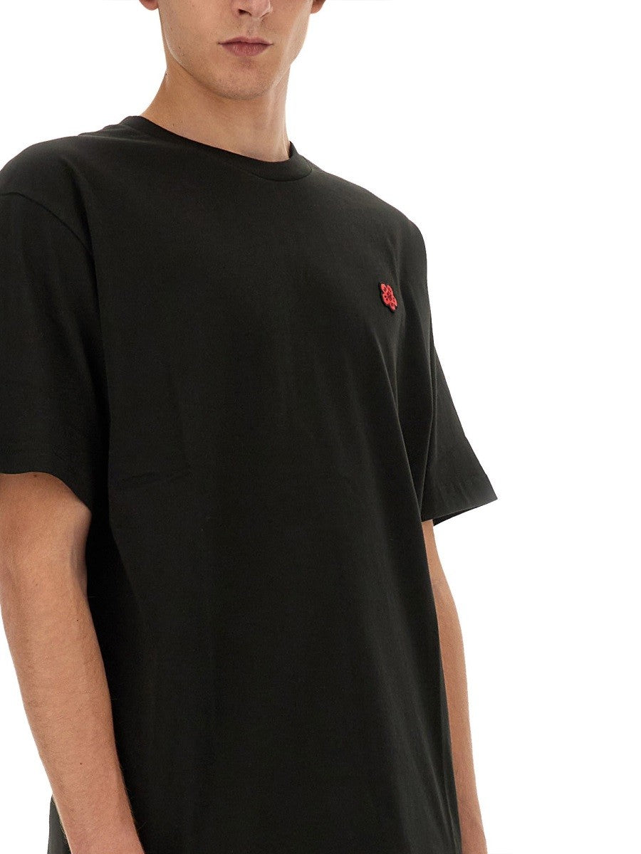 T-SHIRT WITH LOGO PATCH