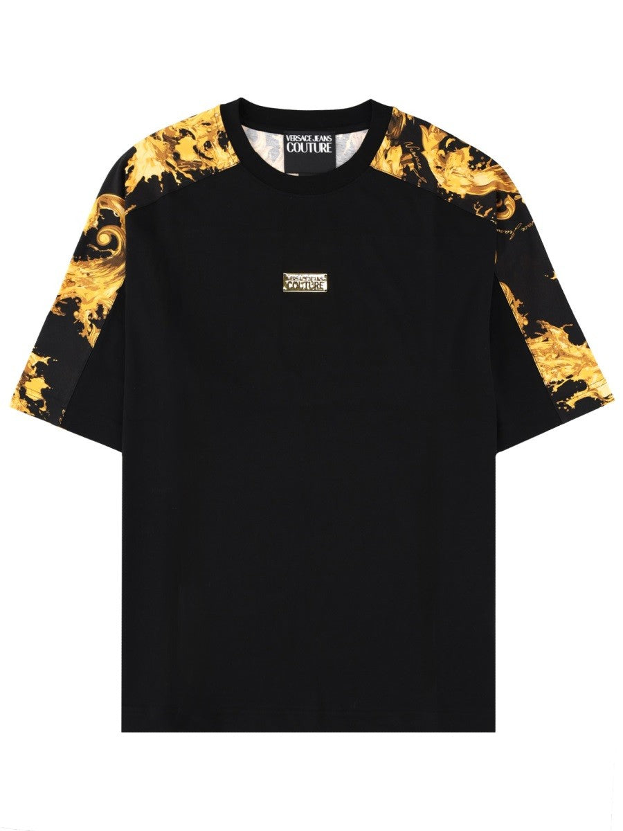 Versace Jeans Couture Versace Jeans Couture - T-SHIRT WITH LOGO PLAQUE