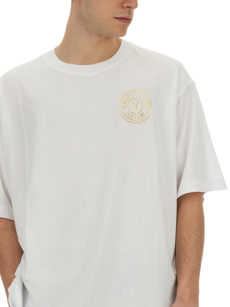 T-SHIRT WITH LOGO