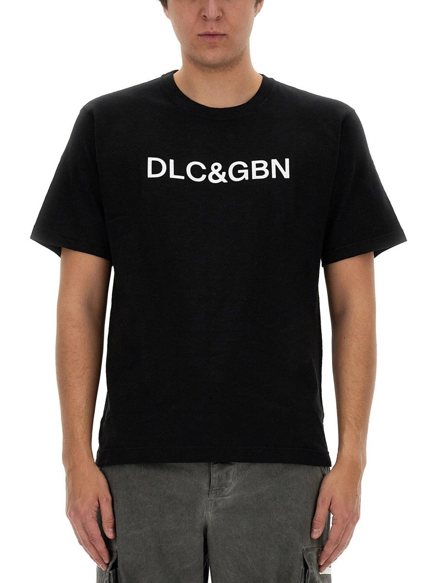 Dolce & Gabbana - T-SHIRT WITH LOGO t-shirt-with-logo_604829ea-b20b-46c7-8eb7-0bf4b9096c1b