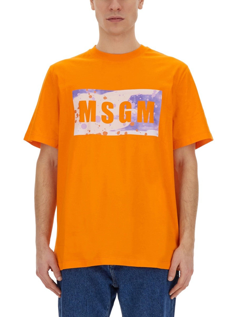 T-SHIRT WITH LOGO