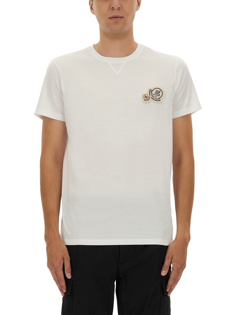 T-SHIRT WITH LOGO