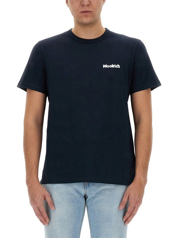 T-SHIRT WITH LOGO