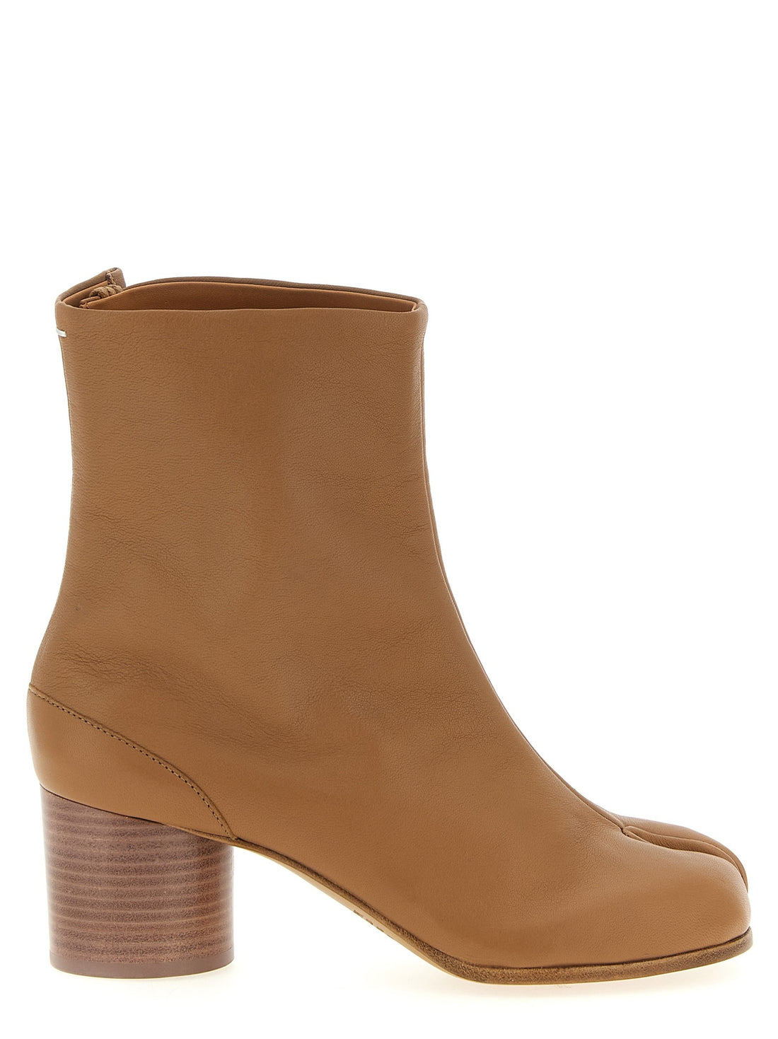 Maison Margiela - 'Tabi' ankle boots tabi-ankle-boots_c0167c1d-8267-4753-9ed5-96483ce8713f