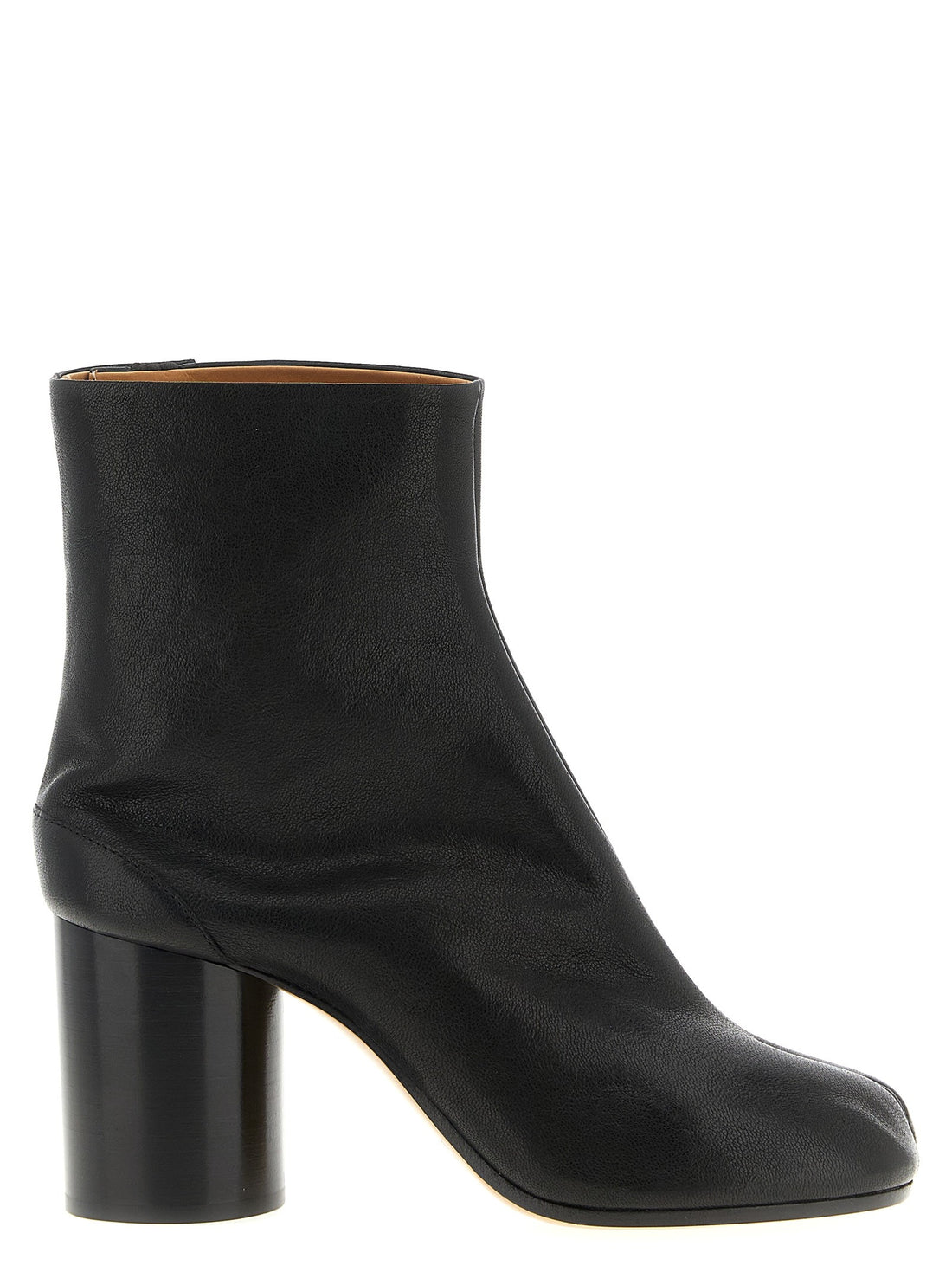 Maison Margiela - Leather Tabi Boots tabi-ankle-boots_d9d4473b-6cba-4ca4-bbae-38a83ce3062e