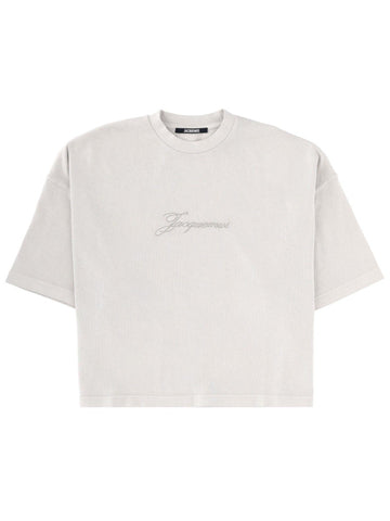 THE LOGO T-SHIRT the-logo-t-shirt_bc08ce19-ef8d-4d57-acf1-1e5d21f11454