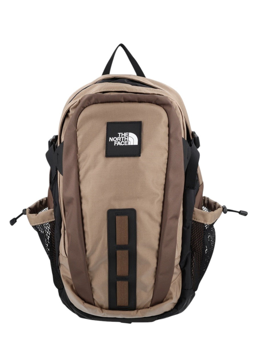 The North Face - ZAINO "HOT SHOT" SPECIAL EDITION the-north-face-hot-shot-backpack-special-edition-beige-brown-front-jpg