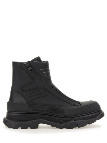 Alexander Mcqueen - TREAD SLICK MOTORCYCLE BOOT tread-slick-motorcycle-boot_54d8c378-ddea-49a6-8535-3e24869c55cb