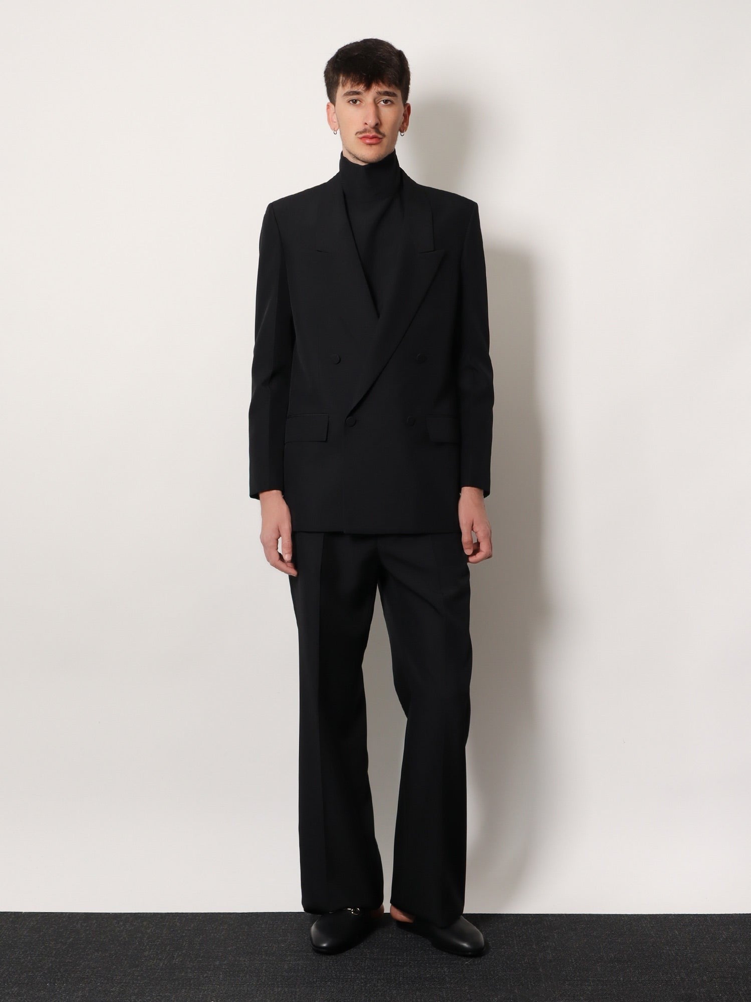 Trousers with GUCCI embroidery