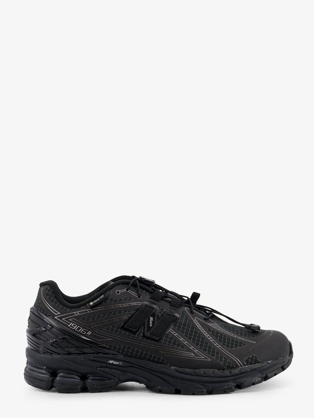 New Balance - U190631 Gore-tex sneakers with side logo u190631-gore-tex-sneakers-with-side-logo_6ec994b5-41d9-43a6-9b9b-e7b5587c6796