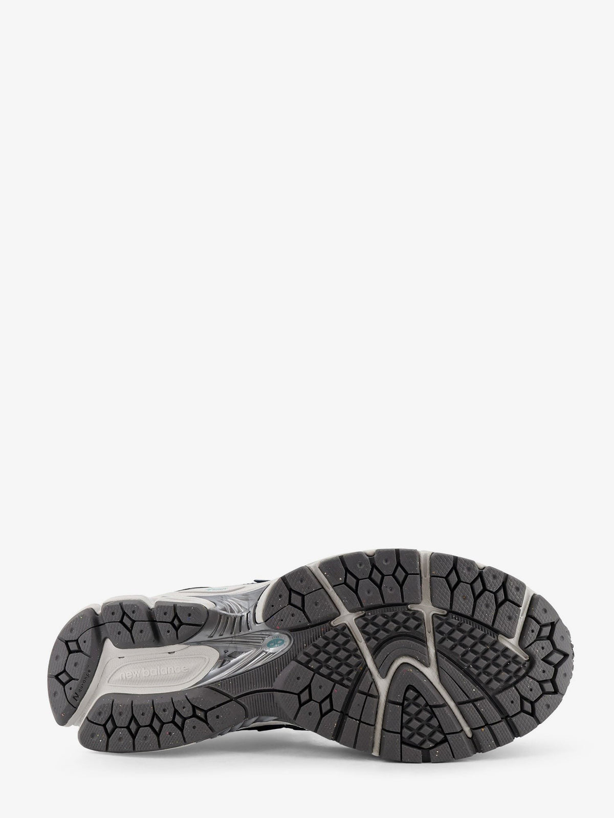 New Balance - U190688 mesh sneakers with side logo u190688-mesh-sneakers-with-side-logo_5bc7cd05-61ab-458c-a56c-d956b0461906