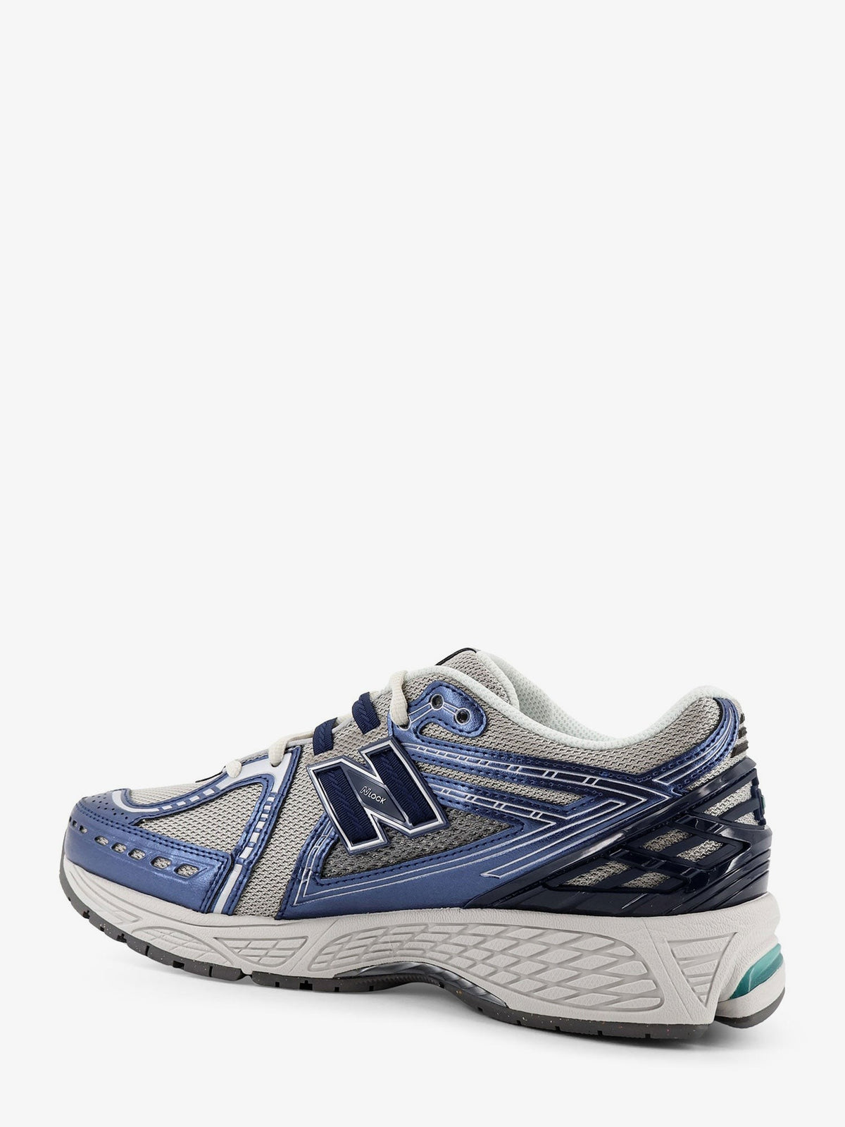 New Balance - U190688 mesh sneakers with side logo u190688-mesh-sneakers-with-side-logo_fa7ae9be-dd28-4eb4-b9c6-26039bea743e