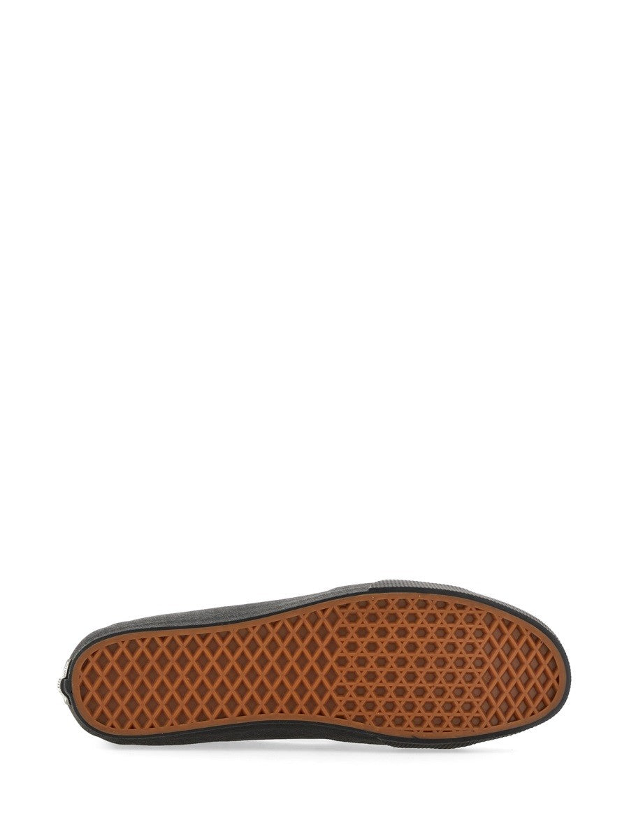 Vans - UA OG SK8 HIGH SNEAKERS ua-og-sk8-high-sneakers_e04b3881-4b4a-4c91-bd59-296130199cf4