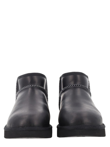 Ugg - STIVALE "CLASSIC ULTRA MINI" ugg-classic-ultra-mini-boots-black-front-jpg