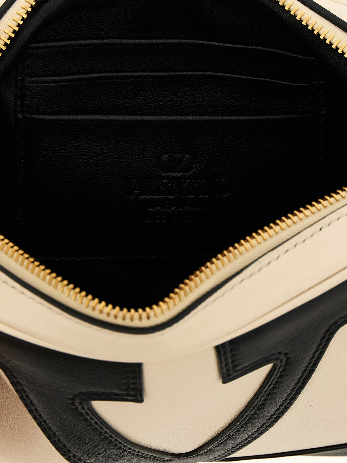 Valentino Garavani - Valentino Garavani 'Viva Superstar' Shoulder Bag