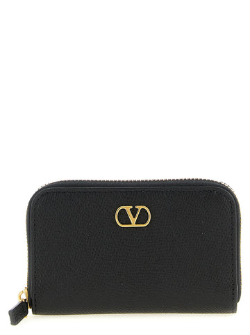 Valentino Garavani - Valentino Garavani Vlogo Signature cardholder