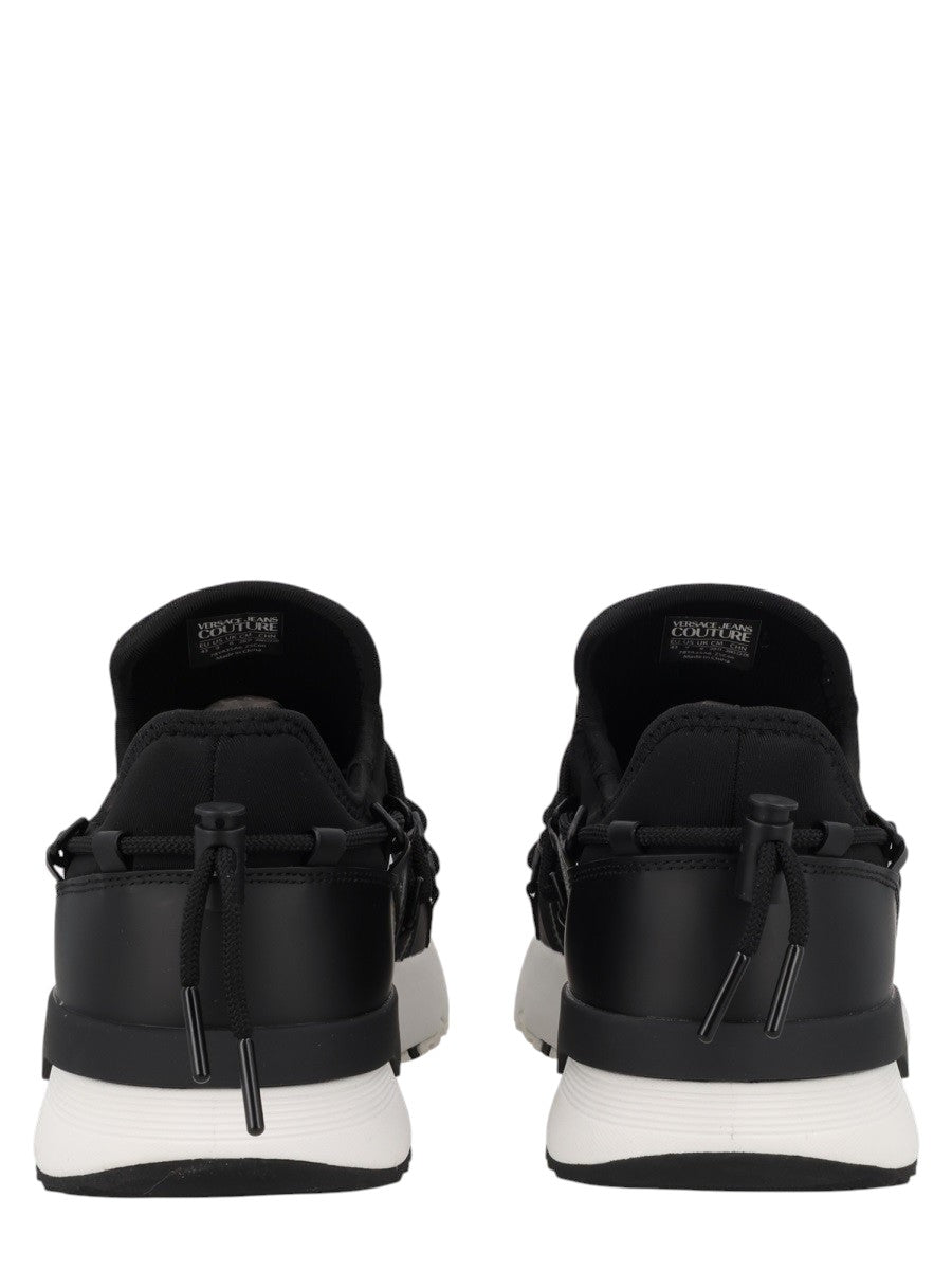 Versace Jeans Couture - SNEAKER "DYNAMIC" CON LOGO versace-jeans-couture-logo-dynamic-sneakers-black-back-jpg