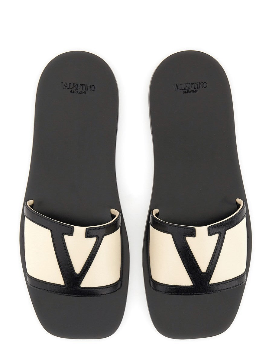 Valentino Garavani Valentino Garavani - VIVA SUPERSTAR SLIDE SANDAL IN NAPPA LEATHER