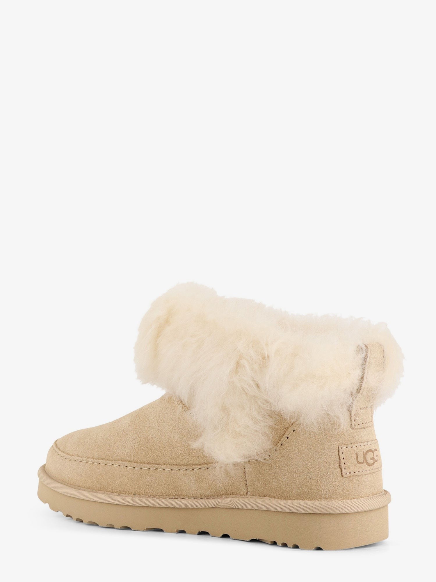 Ugg - W Classic Ultra Mini suede boots w-classic-ultra-mini-suede-boots_17875ddf-c6e6-4a52-954e-110c869ceb48