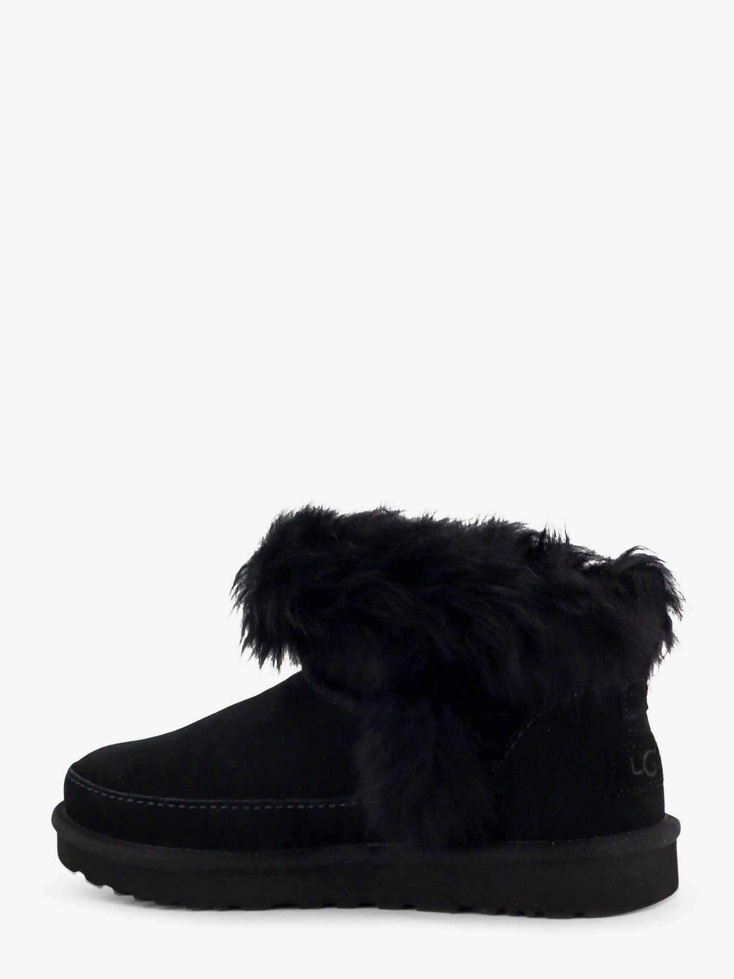 Ugg - W Classic Ultra Mini suede boots w-classic-ultra-mini-suede-boots_64d27f89-ab6d-4989-8bb3-1a6d7f49b6a0