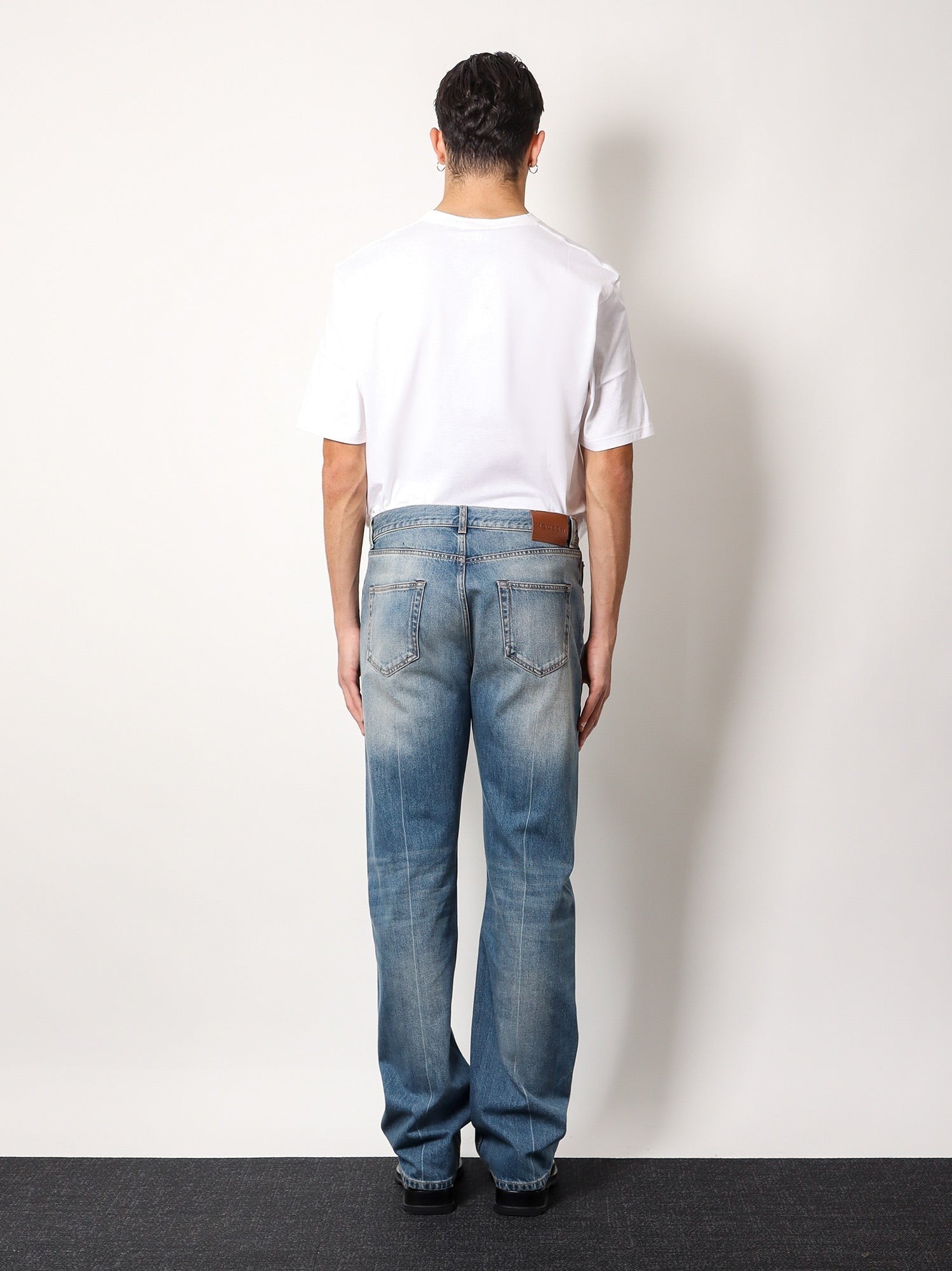 Washed blue straight leg jeans