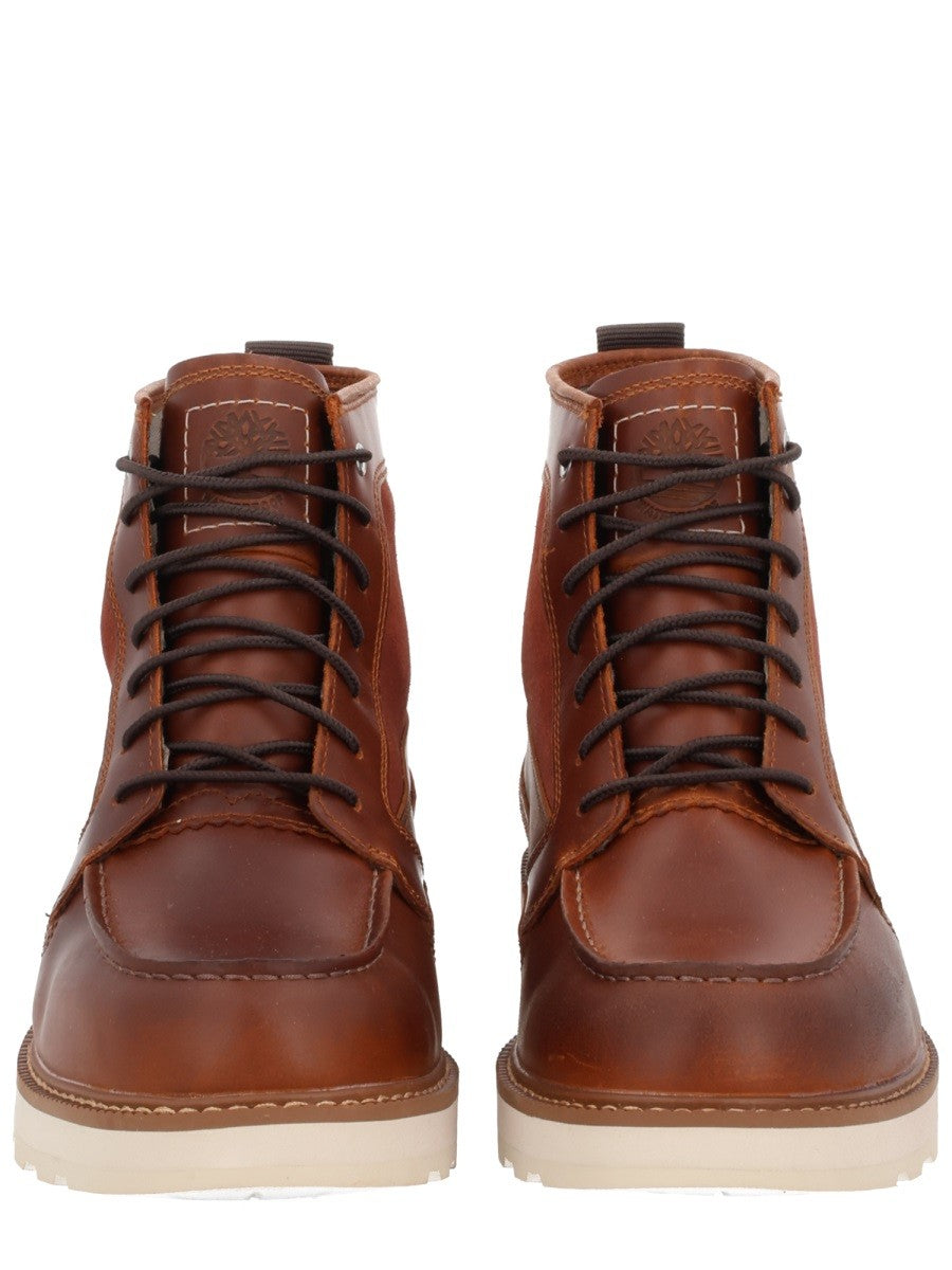 WATERPROOF LACE-UP BOOT