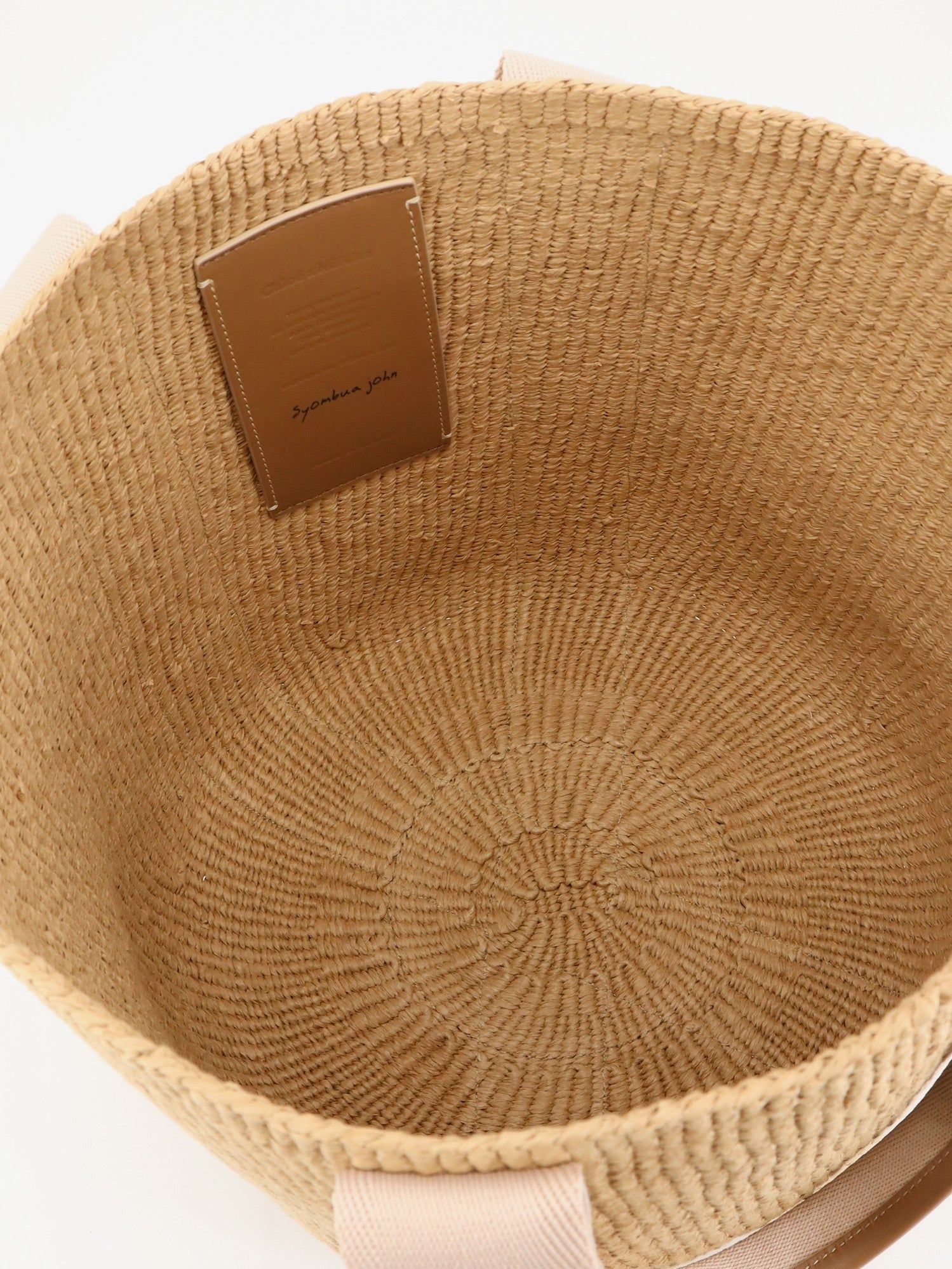 CHLOE' - Woody raffia shoulder bag woody-raffia-shoulder-bag_deb9e370-67ef-41f8-8e85-dca75c7eb5f6