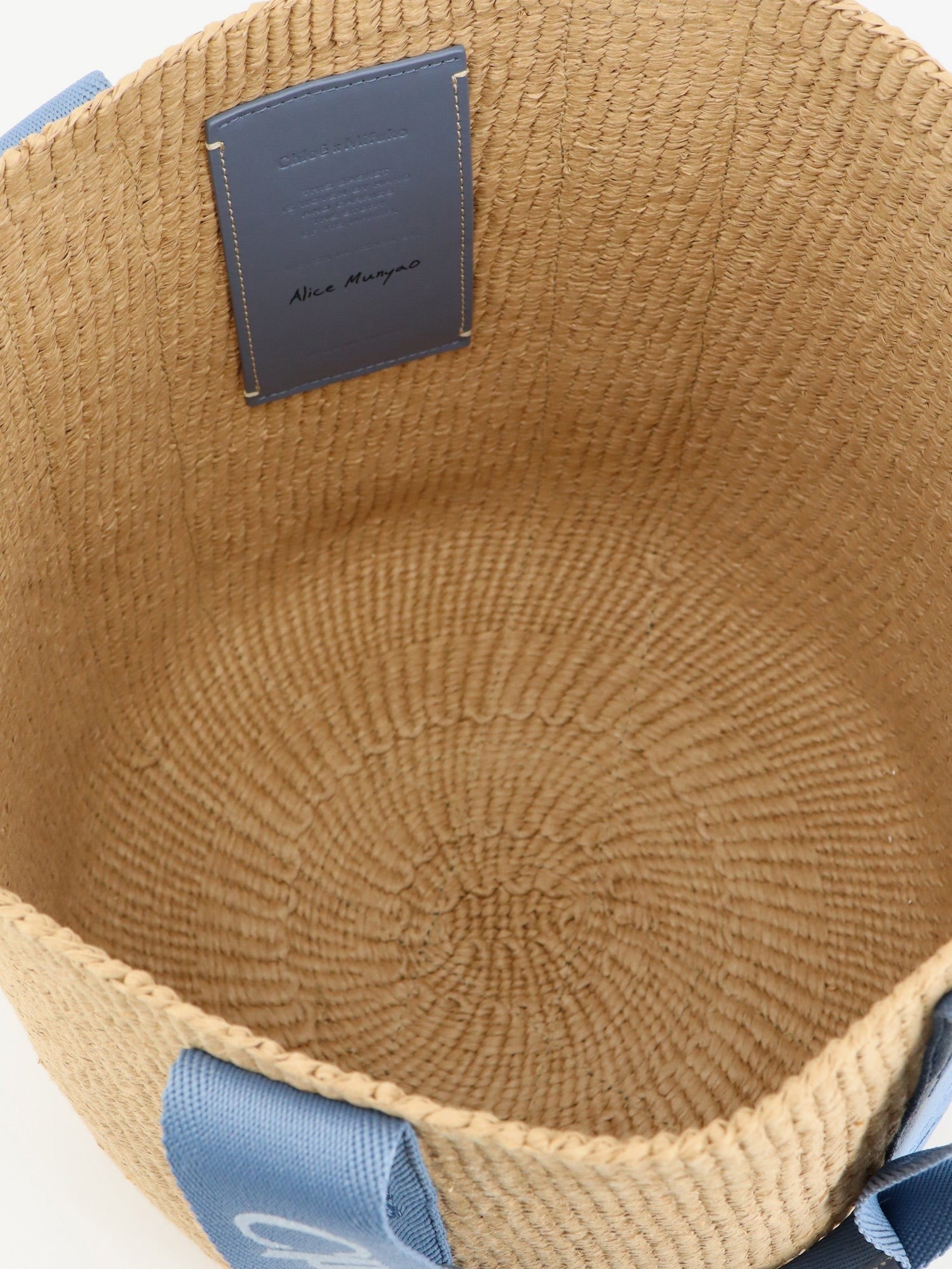 CHLOE' - Woody Raffia Shoulder Bag woody-raffia-shoulder-bag_e63a4473-eb21-41ae-ace7-9553f34bf213