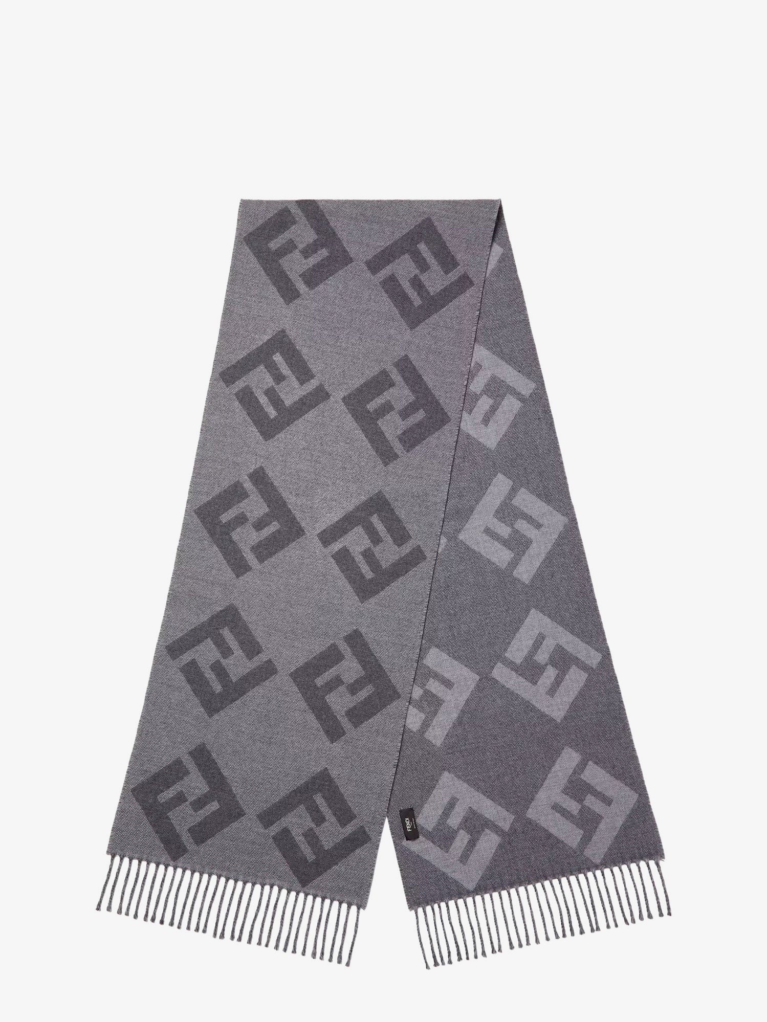 Wool scarf wool-scarf_71e2375e-b897-463e-ad64-0f8d92c80a9a