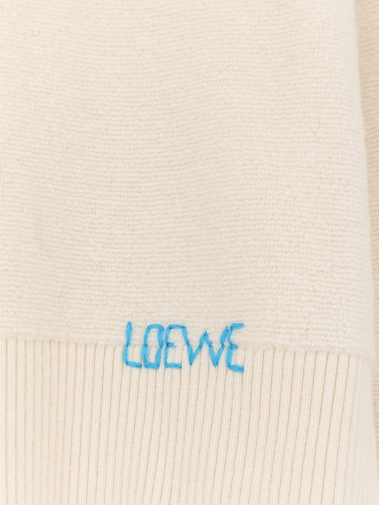 LOEWE - Wool sweater with contrasting embroidered logo on the bottom